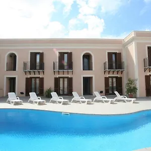 Hotel Moresco, LMP